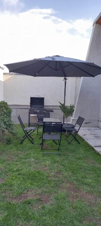 ZovuniGrey House公寓式酒店 外观 照片