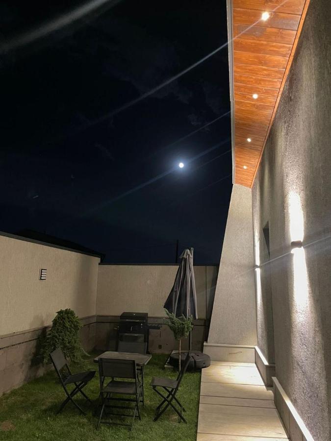ZovuniGrey House公寓式酒店 外观 照片