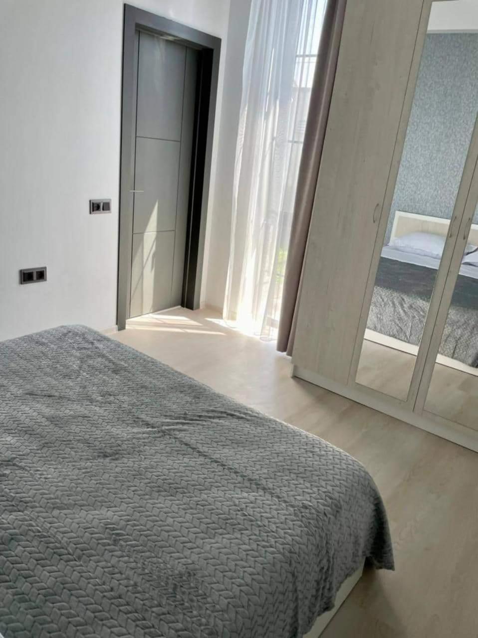 ZovuniGrey House公寓式酒店 外观 照片